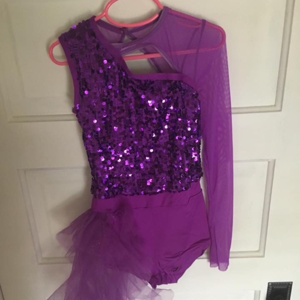 Dance costume